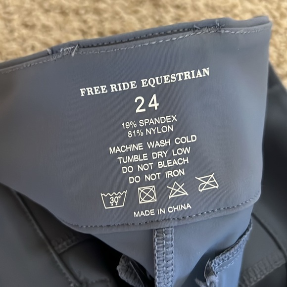 Free Ride Breeches - Picture 6 of 6